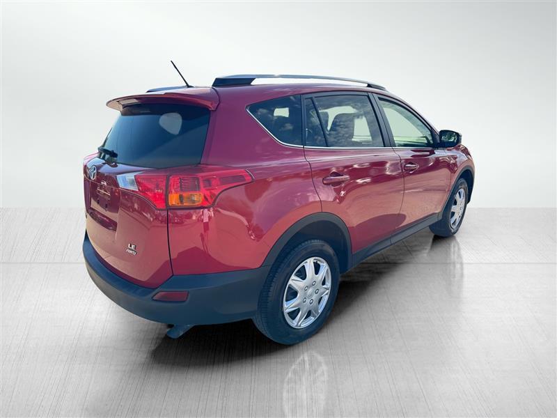 Toyota RAV4 LE AWD 2015