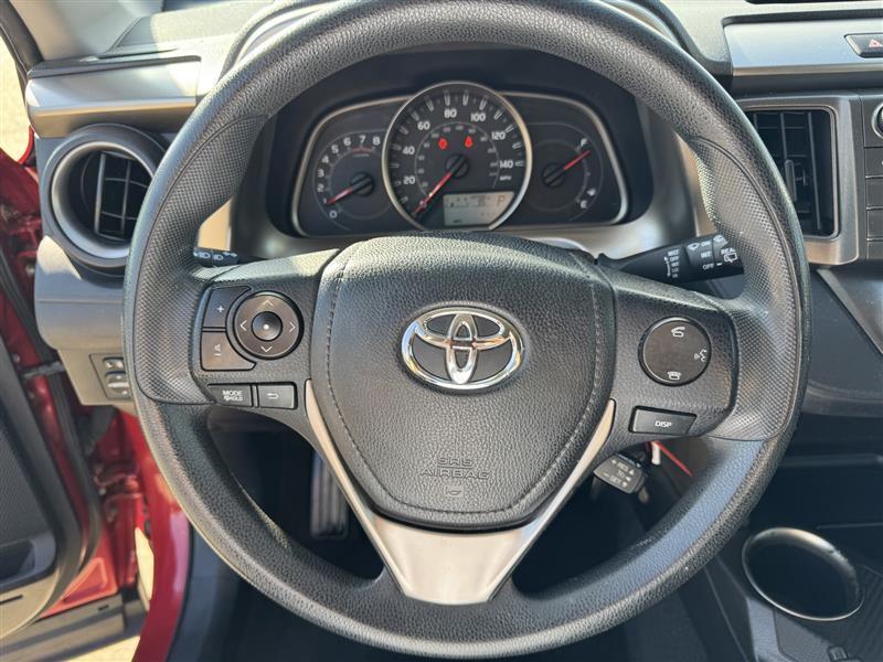 Toyota RAV4 LE AWD 2015