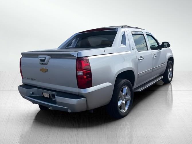 Chevrolet Avalanche photo 7
