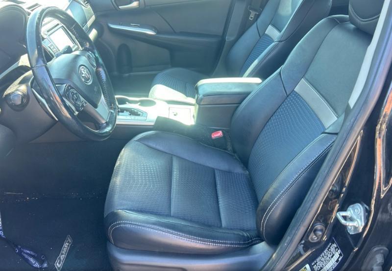 Toyota Camry SE 2013