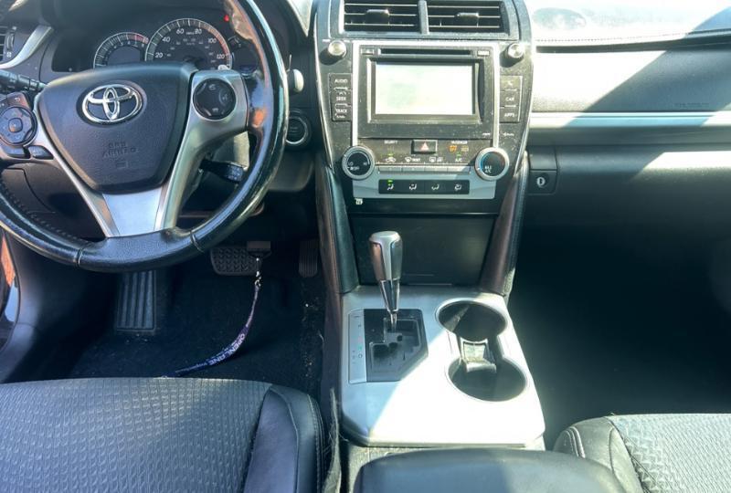 Toyota Camry SE 2013