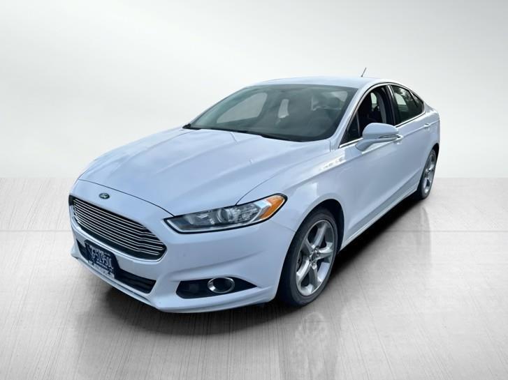 Ford Fusion SE 2016