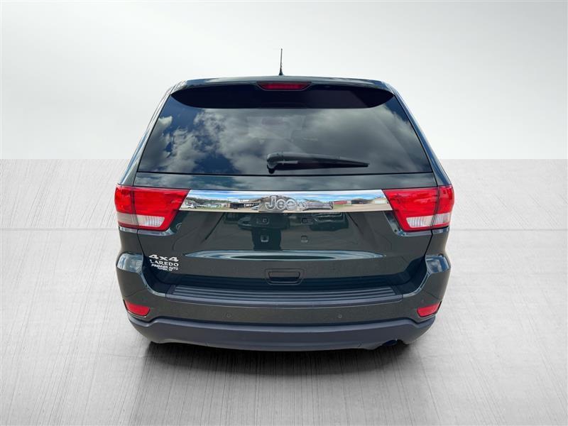 Jeep Grand Cherokee Laredo 4WD 2011