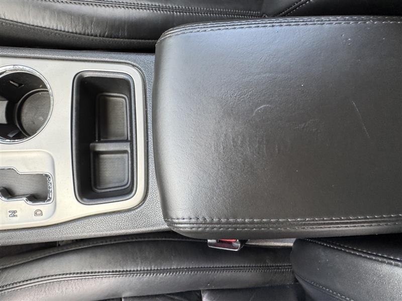 Jeep Grand Cherokee Laredo 4WD 2011