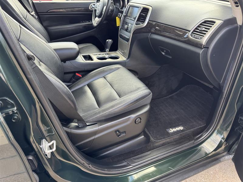 Jeep Grand Cherokee Laredo 4WD 2011