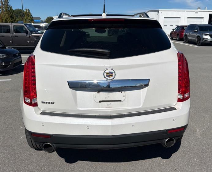 Cadillac SRX Premium Collection 2011