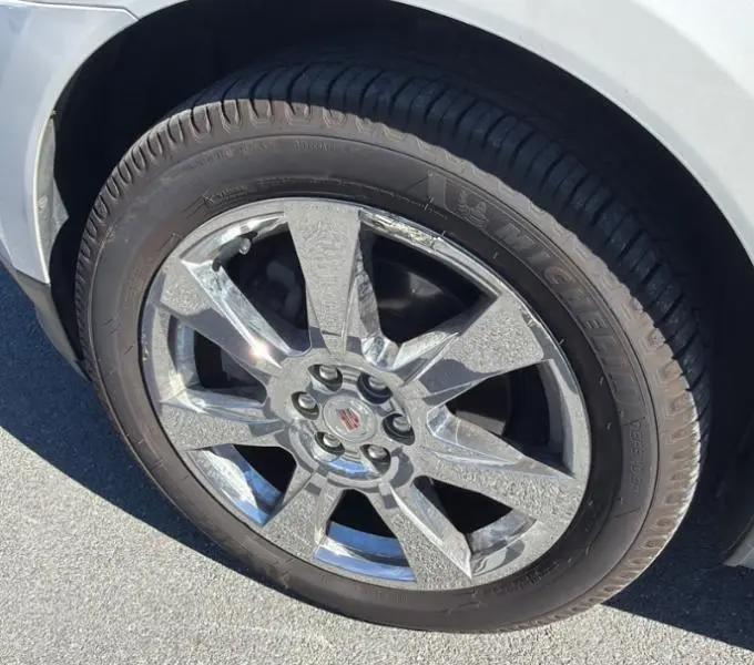 Cadillac SRX Premium Collection 2011