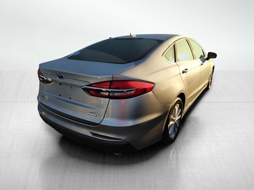 Ford Fusion SE FWD 2020