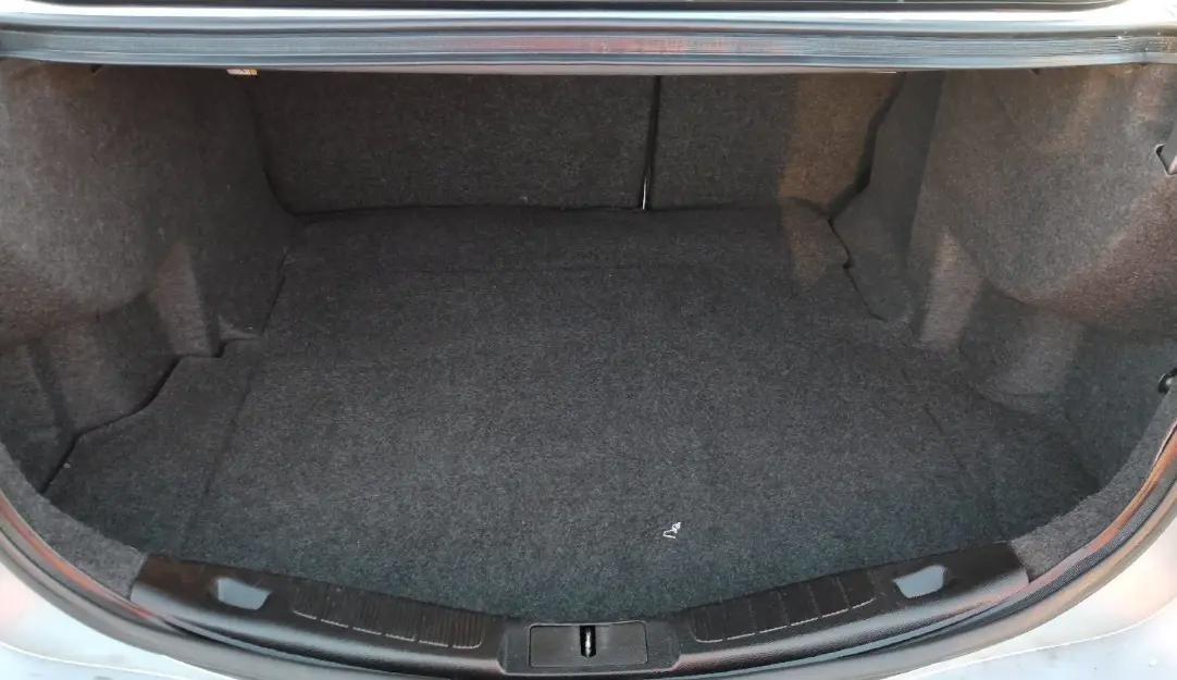 Ford Fusion SE FWD 2020