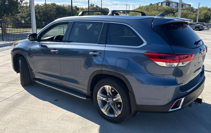 Toyota Highlander Limited Platinum V6 AWD (Natl) 2019