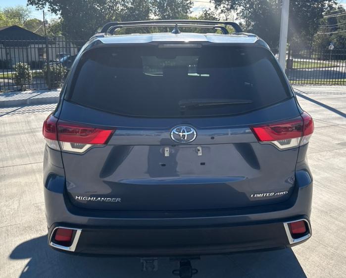 Toyota Highlander Limited Platinum V6 AWD (Natl) 2019