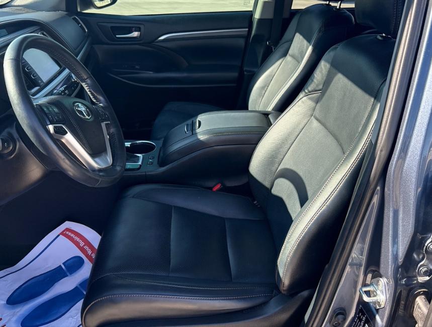 Toyota Highlander Limited Platinum V6 AWD (Natl) 2019