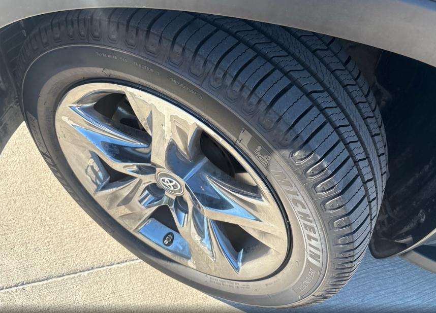 Toyota Highlander Limited Platinum V6 AWD (Natl) 2019