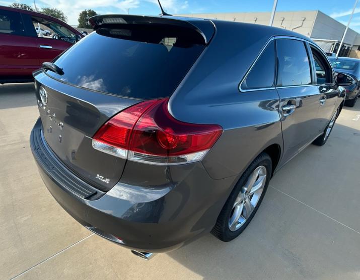 Toyota Venza XLE V6 FWD 2015