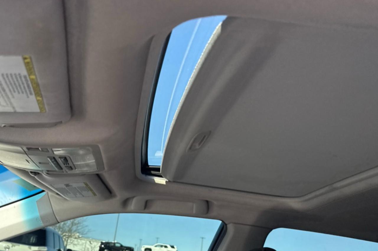 Toyota Camry SE 2016