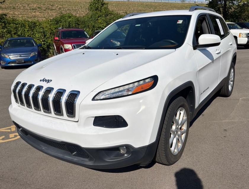 Jeep Cherokee Latitude FWD 2016
