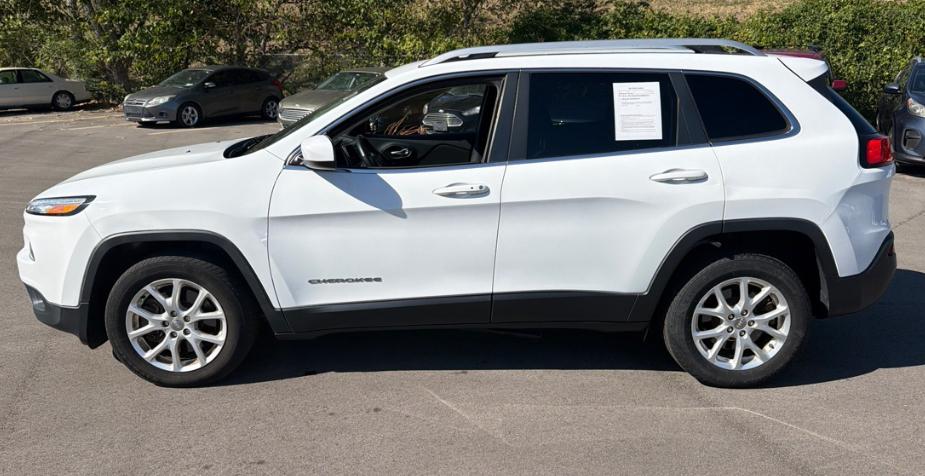 Jeep Cherokee Latitude FWD 2016