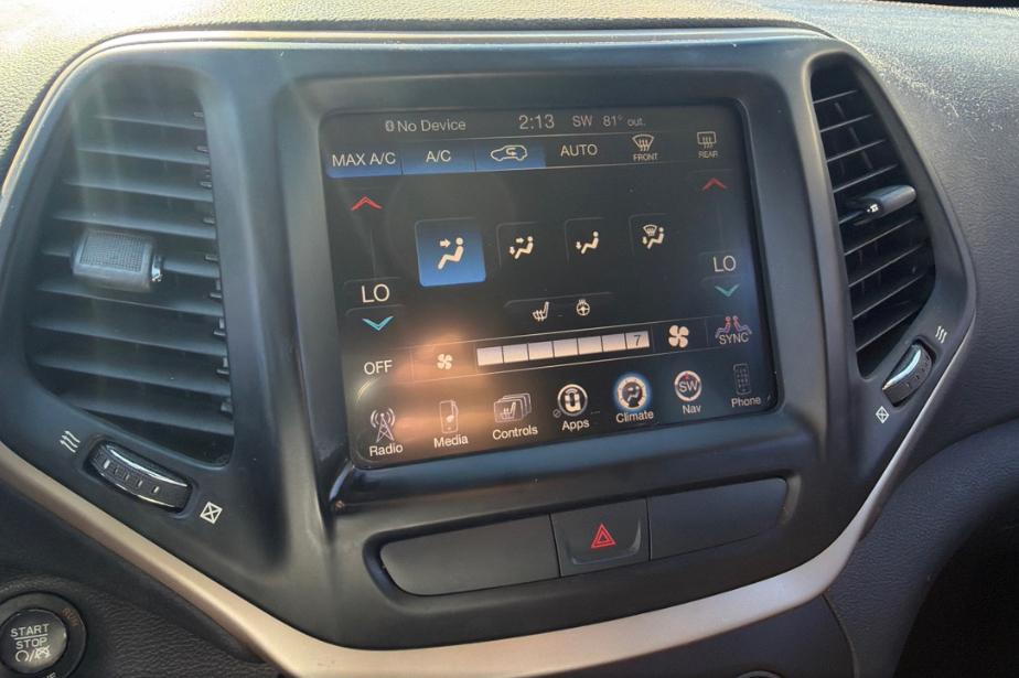 Jeep Cherokee Latitude FWD 2016