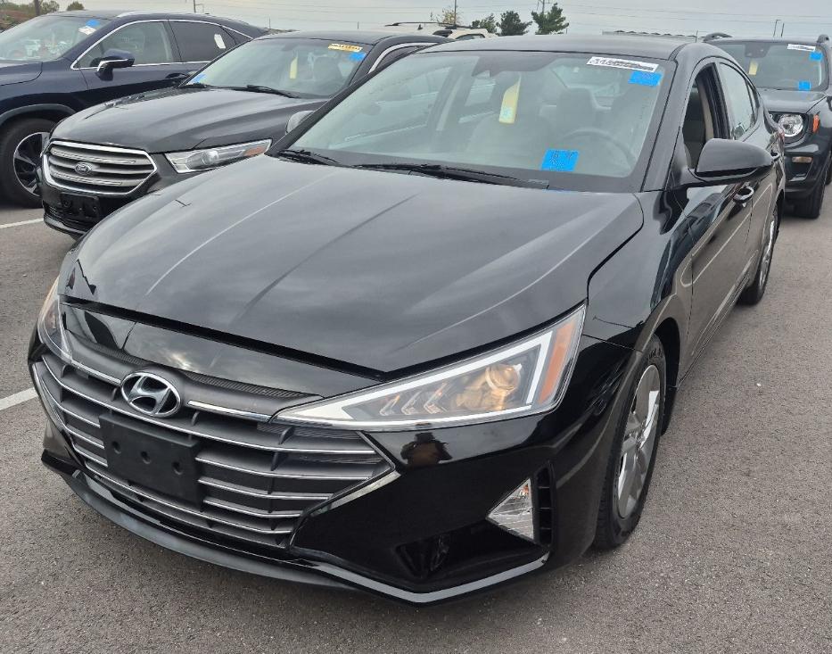 Hyundai Elantra SEL 2020