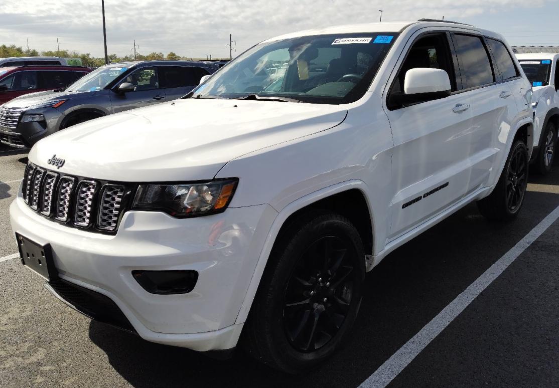 Jeep Grand Cherokee Altitude 4D SUV 4WD 2018