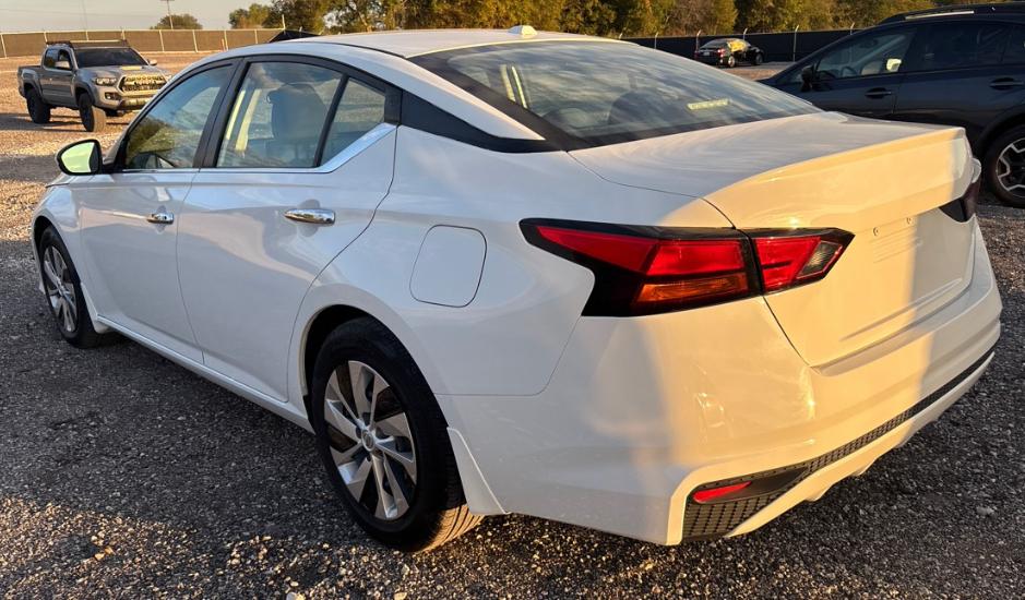 Nissan Altima 2.5 S Sedan 2019