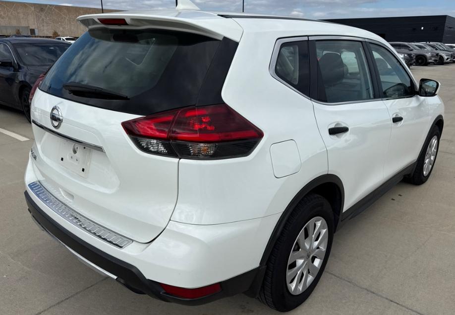 Nissan Rogue FWD S 2018