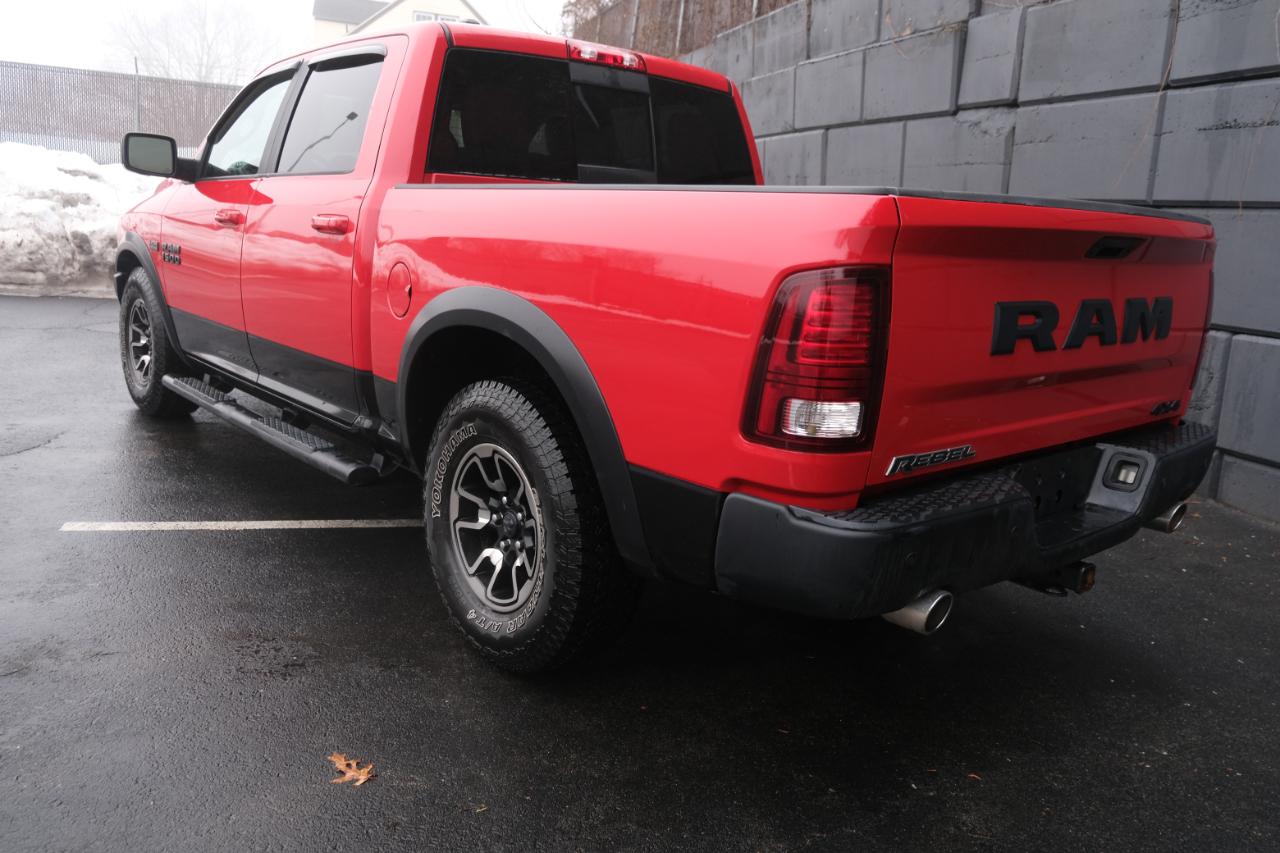 RAM 1500 4WD Crew Cab 140.5" Rebel 2017