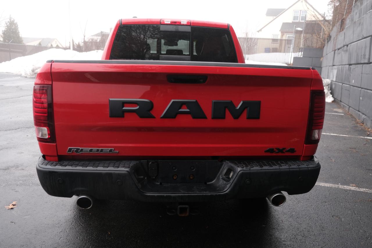RAM 1500 4WD Crew Cab 140.5" Rebel 2017