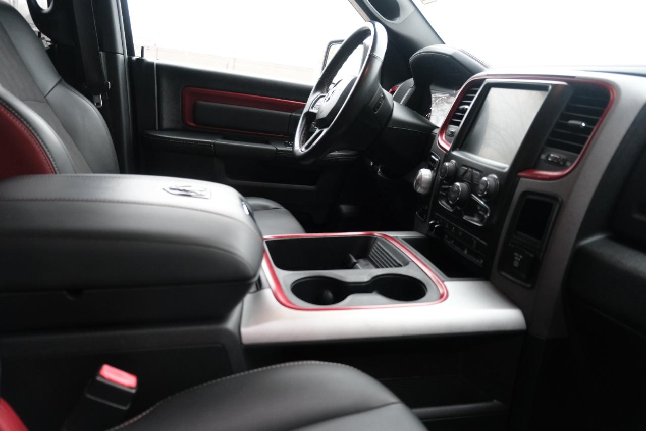 RAM 1500 4WD Crew Cab 140.5" Rebel 2017