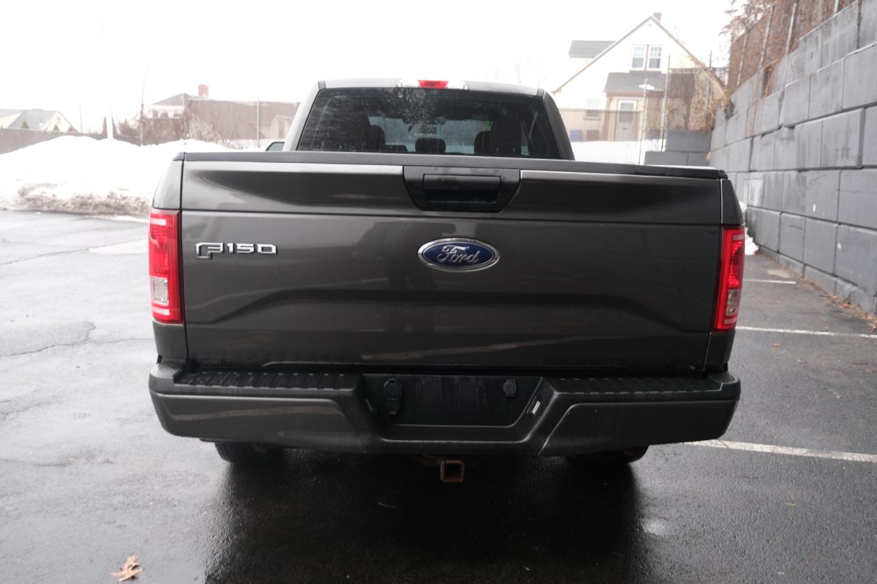 Ford F-150 4WD SuperCab 145" XLT 2015