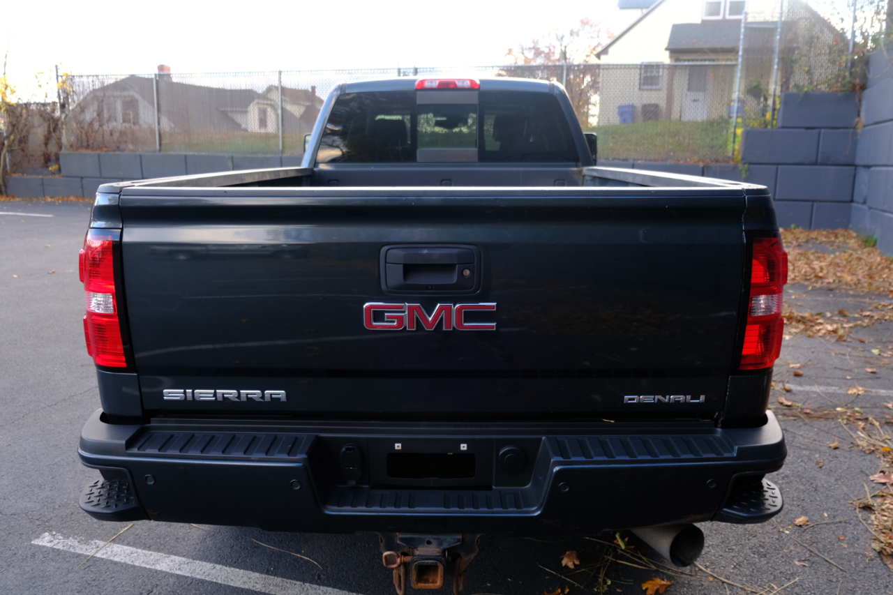 GMC Sierra 3500HD 4WD Crew Cab 167.7" Denali 2018