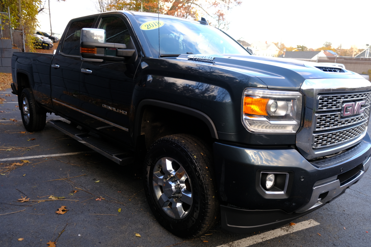 GMC Sierra 3500HD 4WD Crew Cab 167.7" Denali 2018