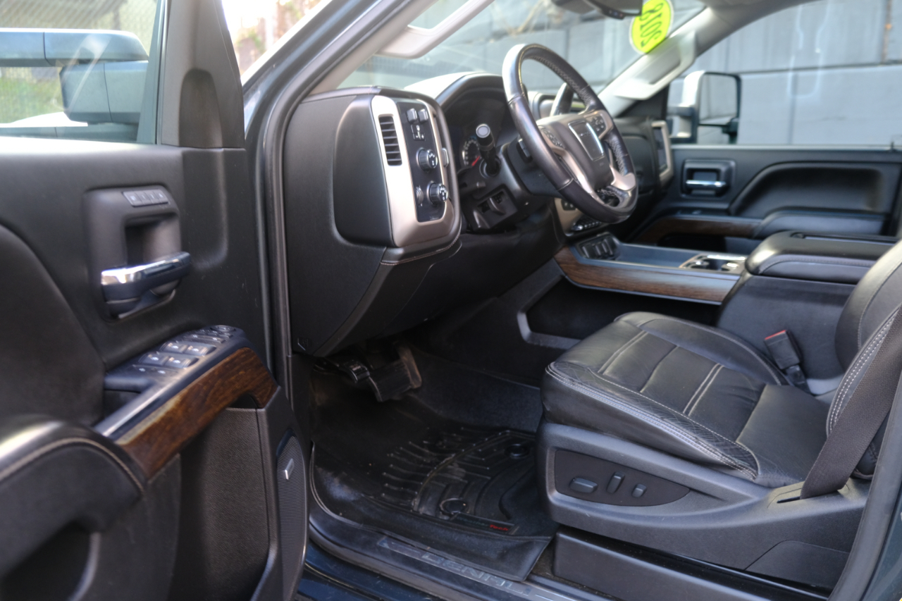 GMC Sierra 3500HD 4WD Crew Cab 167.7" Denali 2018