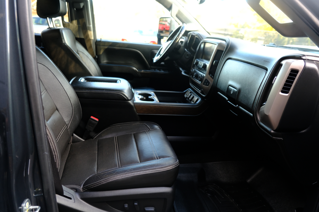 GMC Sierra 3500HD 4WD Crew Cab 167.7" Denali 2018