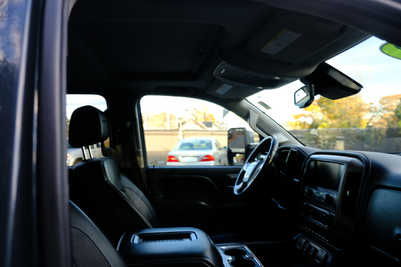 GMC Sierra 3500HD 4WD Crew Cab 167.7" Denali 2018