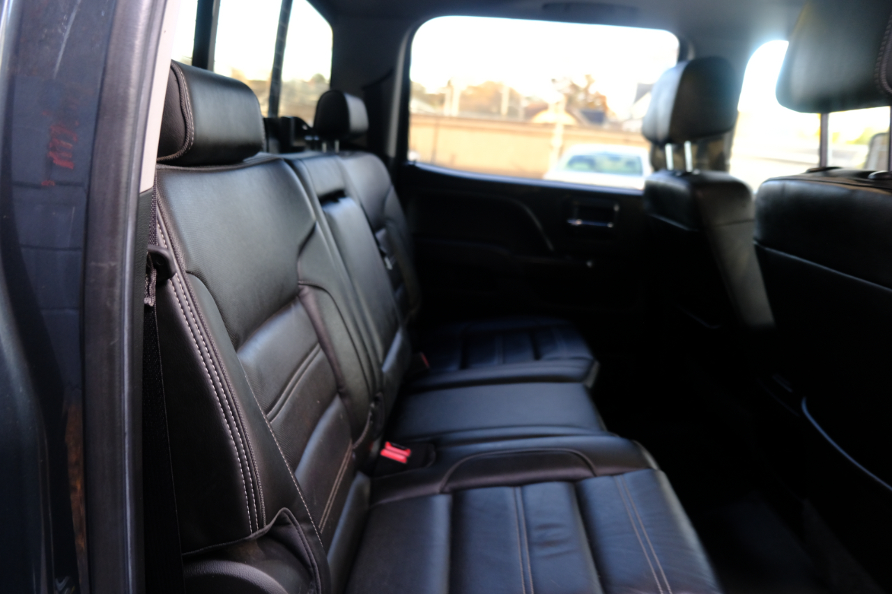 GMC Sierra 3500HD 4WD Crew Cab 167.7" Denali 2018