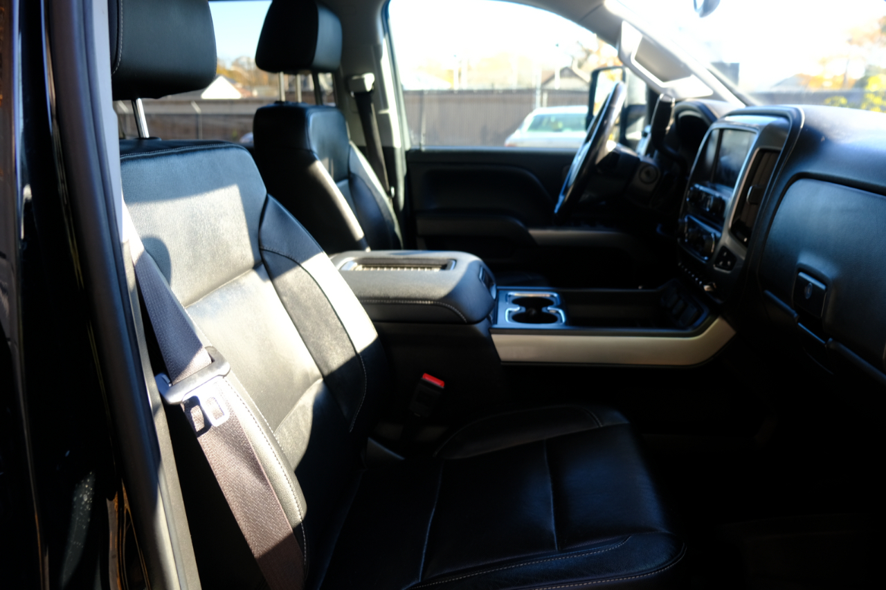 Chevrolet Silverado 2500HD 4WD Crew Cab 153.7" LTZ 2019