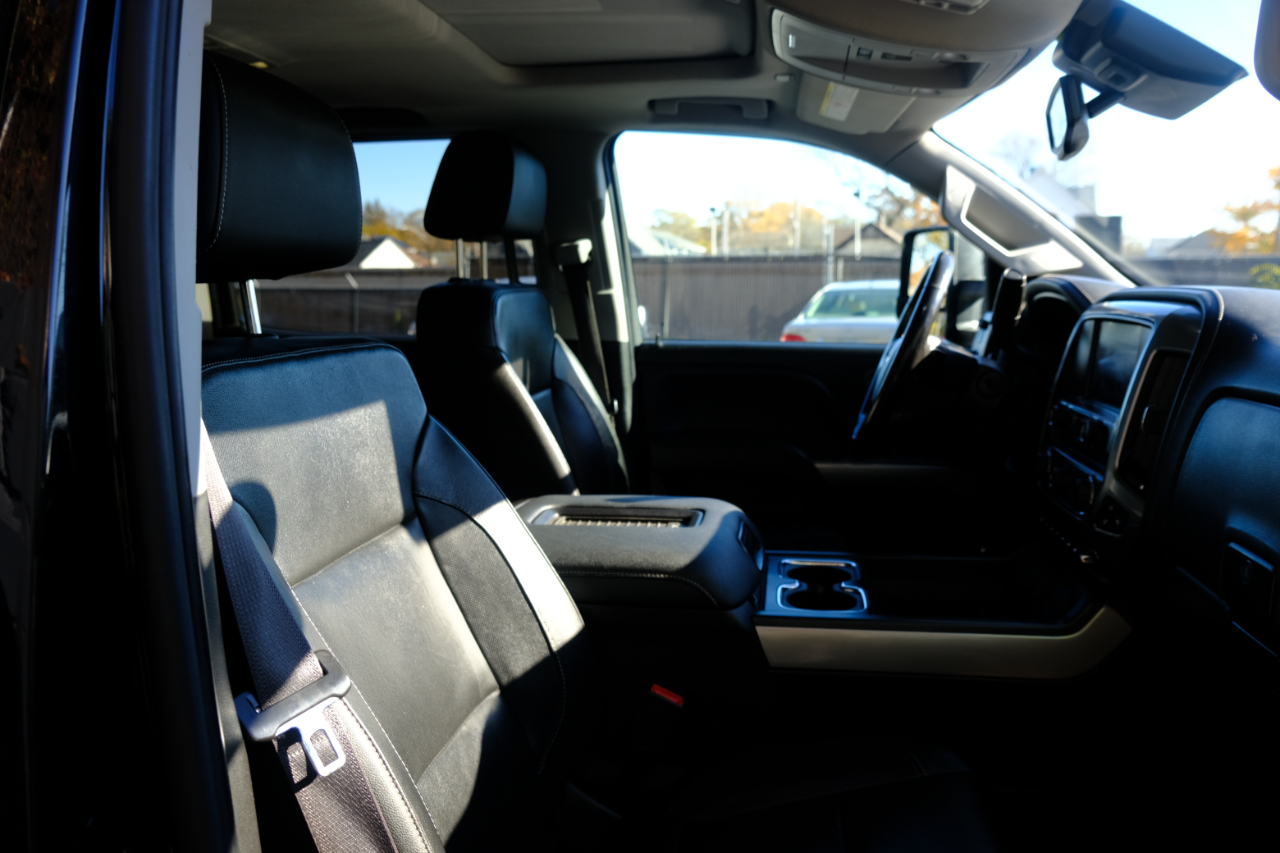 Chevrolet Silverado 2500HD 4WD Crew Cab 153.7" LTZ 2019