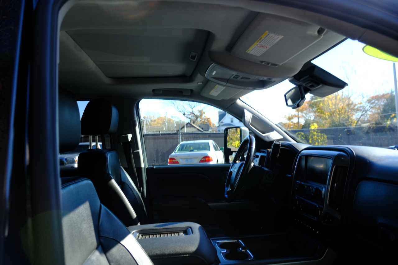 Chevrolet Silverado 2500HD 4WD Crew Cab 153.7" LTZ 2019