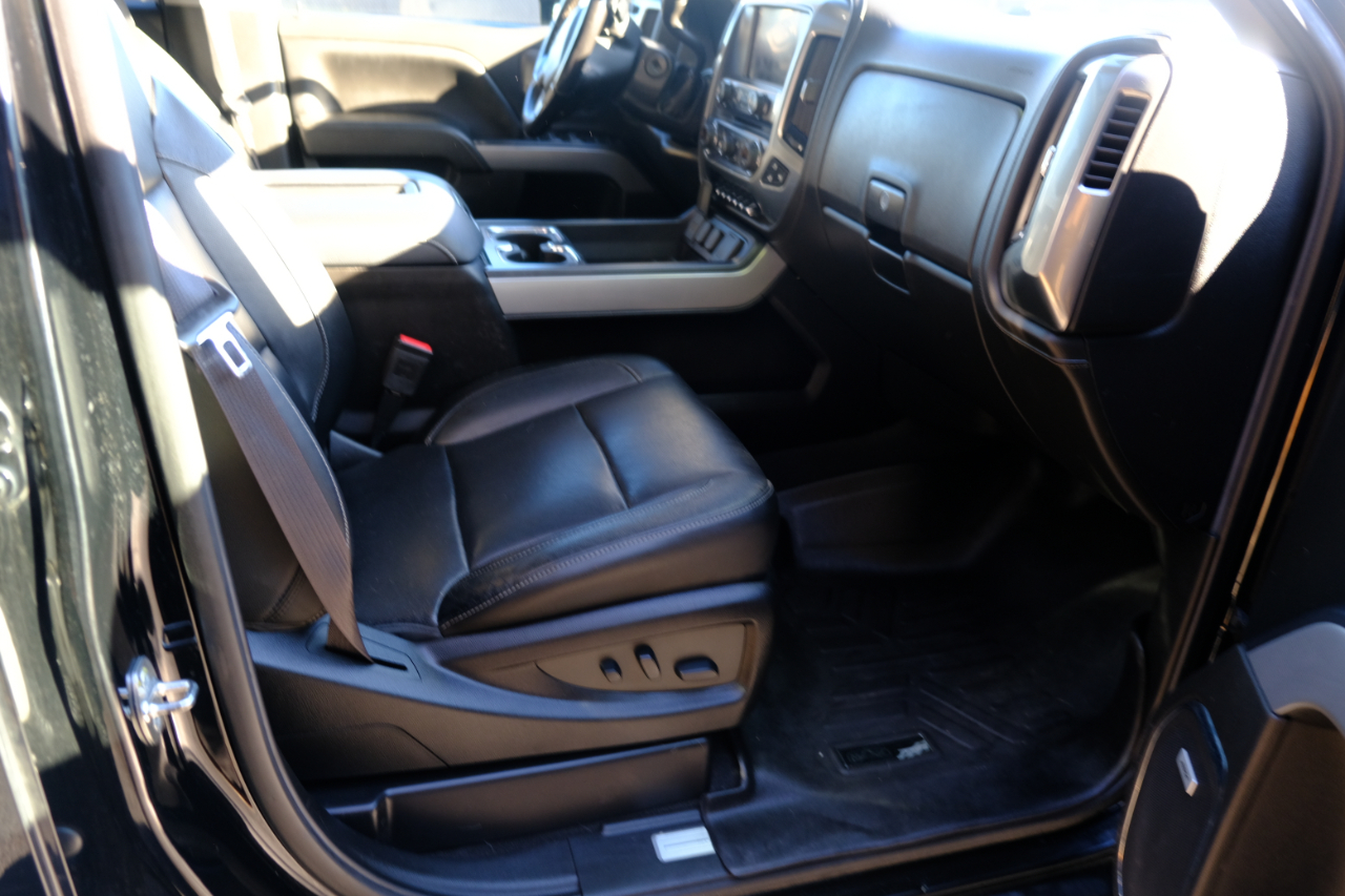 Chevrolet Silverado 2500HD 4WD Crew Cab 153.7" LTZ 2019