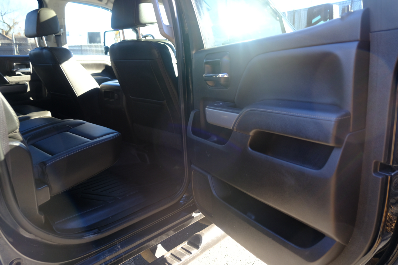 Chevrolet Silverado 2500HD 4WD Crew Cab 153.7" LTZ 2019