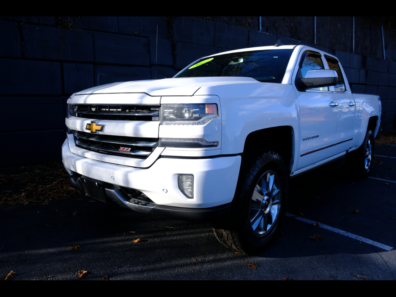2017 Chevrolet Silverado 1500 4WD Double Cab 143.5" LTZ w/2LZ