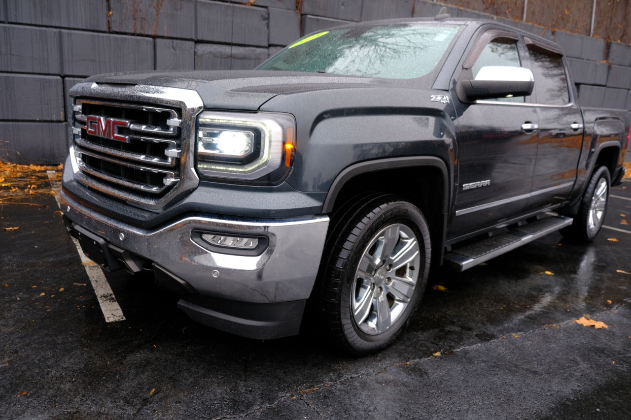 GMC Sierra 1500 4WD Crew Cab 143.5" SLT 2018