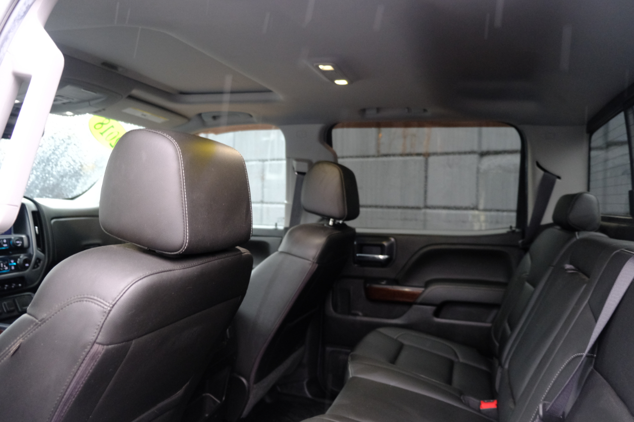 GMC Sierra 1500 4WD Crew Cab 143.5" SLT 2018