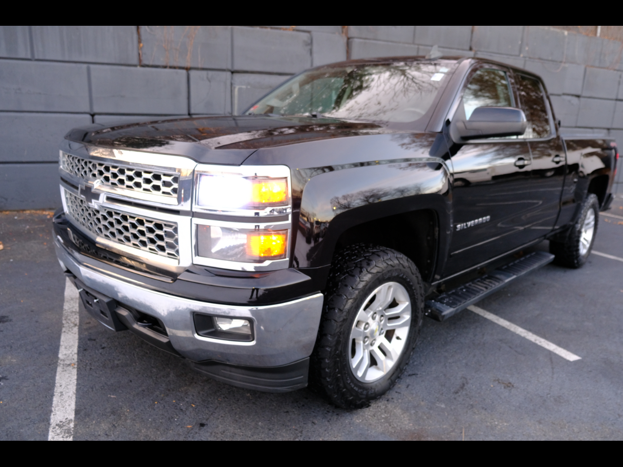 2015 Chevrolet Silverado 1500 4WD Double Cab 143.5" LT w/1LT