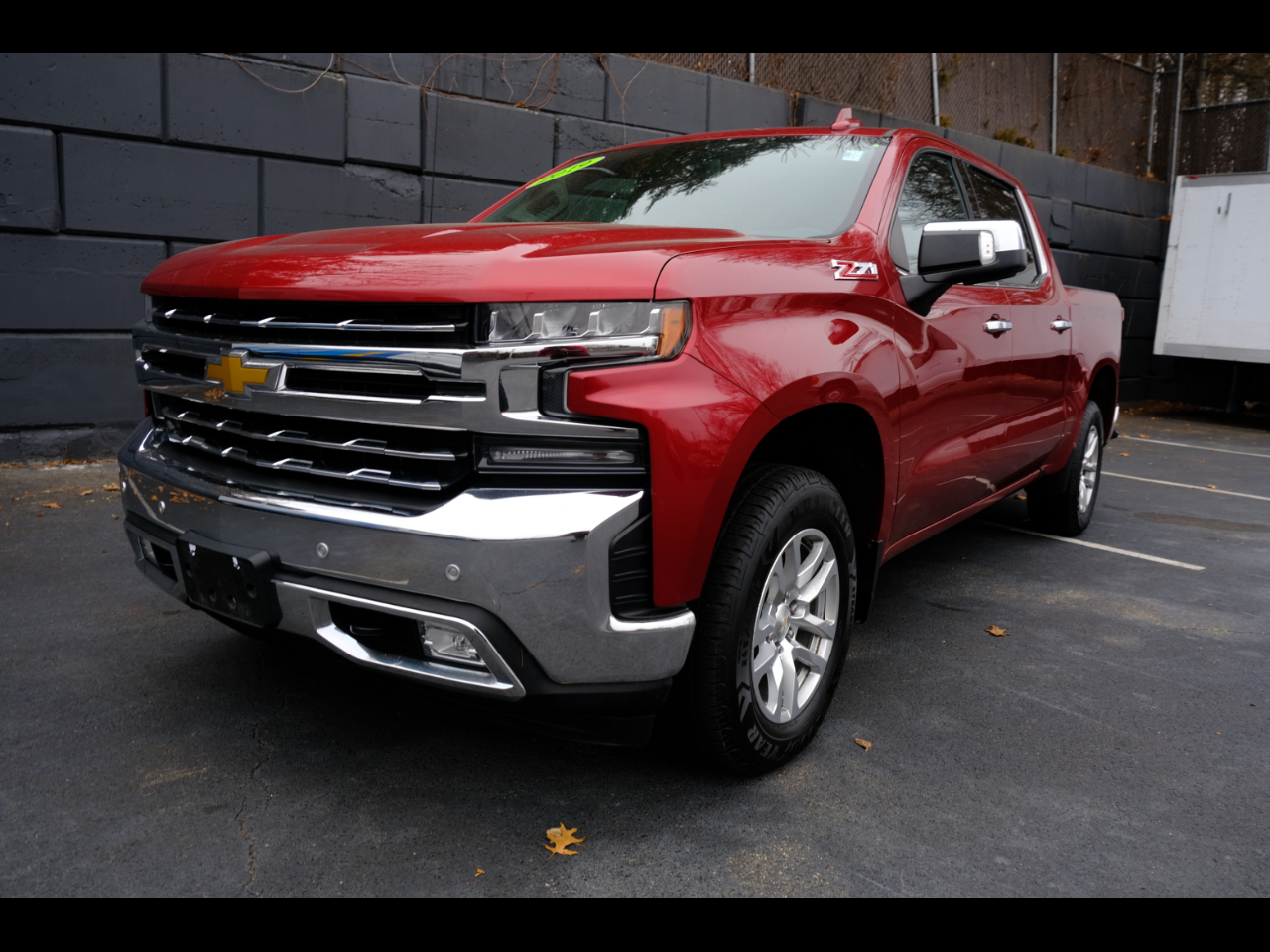 2019 Chevrolet Silverado 1500 4WD Crew Cab 147" LTZ