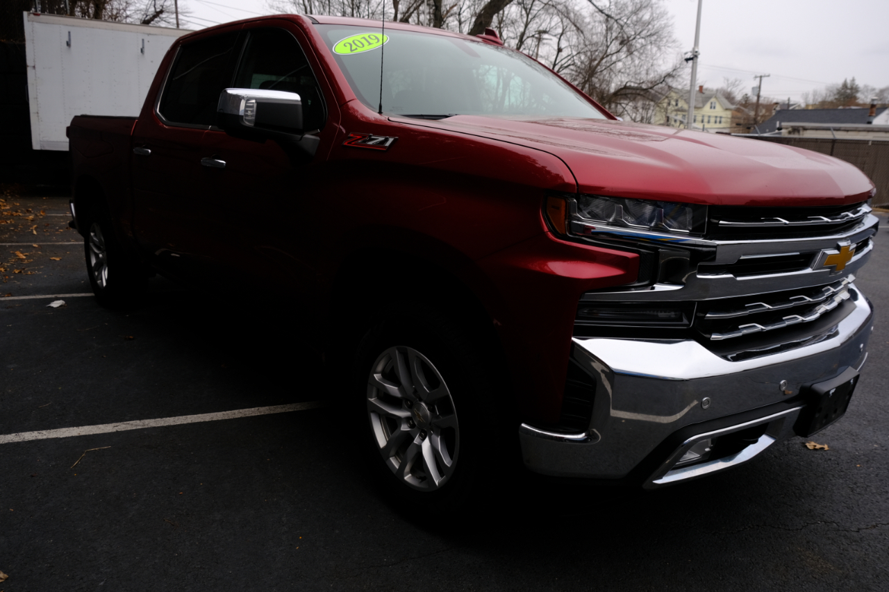 Chevrolet Silverado 1500 4WD Crew Cab 147" LTZ 2019