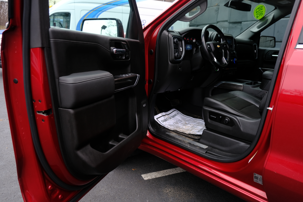 Chevrolet Silverado 1500 4WD Crew Cab 147" LTZ 2019