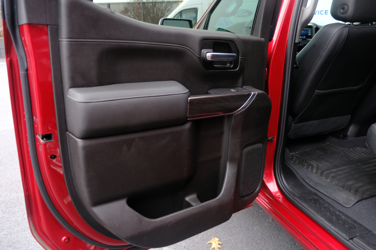 Chevrolet Silverado 1500 4WD Crew Cab 147" LTZ 2019