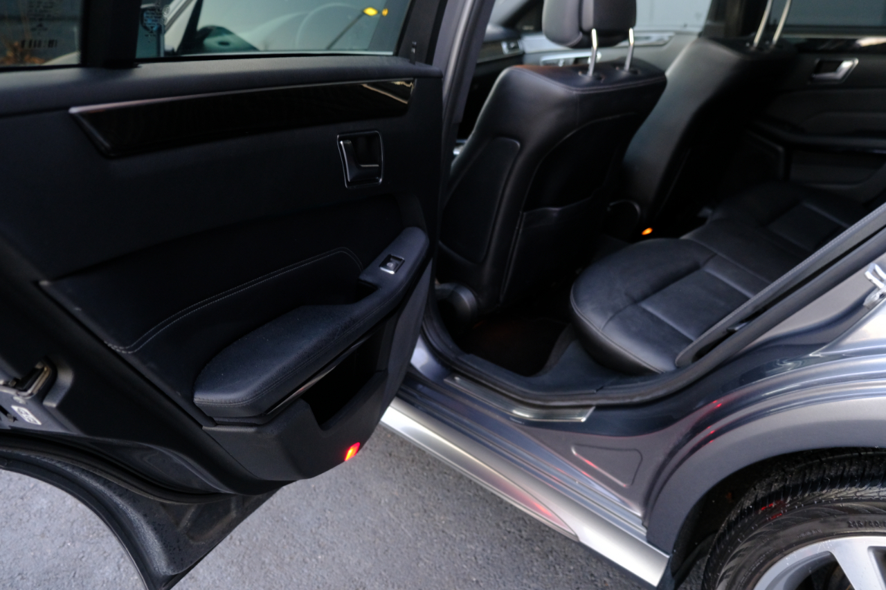 Mercedes-Benz E-Class 4dr Sdn E 350 Luxury 4MATIC 2016